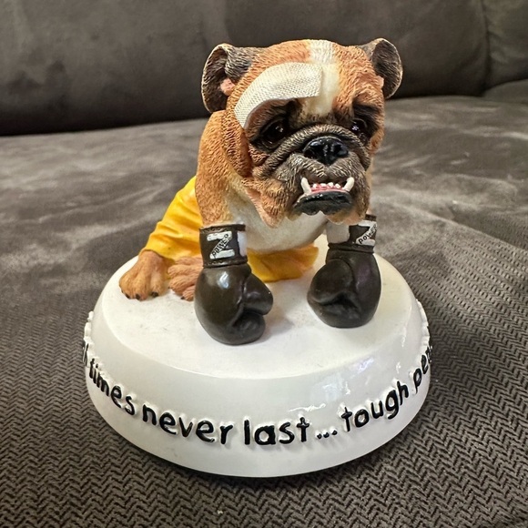Zelda Wisdom Tough Times never last .. tough people do bulldog figurine - Picture 6 of 8